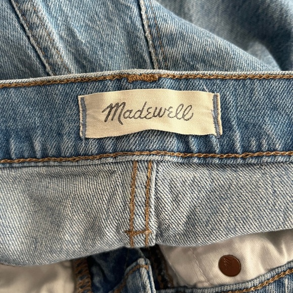 Madewell Classic Straight Jeans in Nearwood Wash - Picture 11 of 14